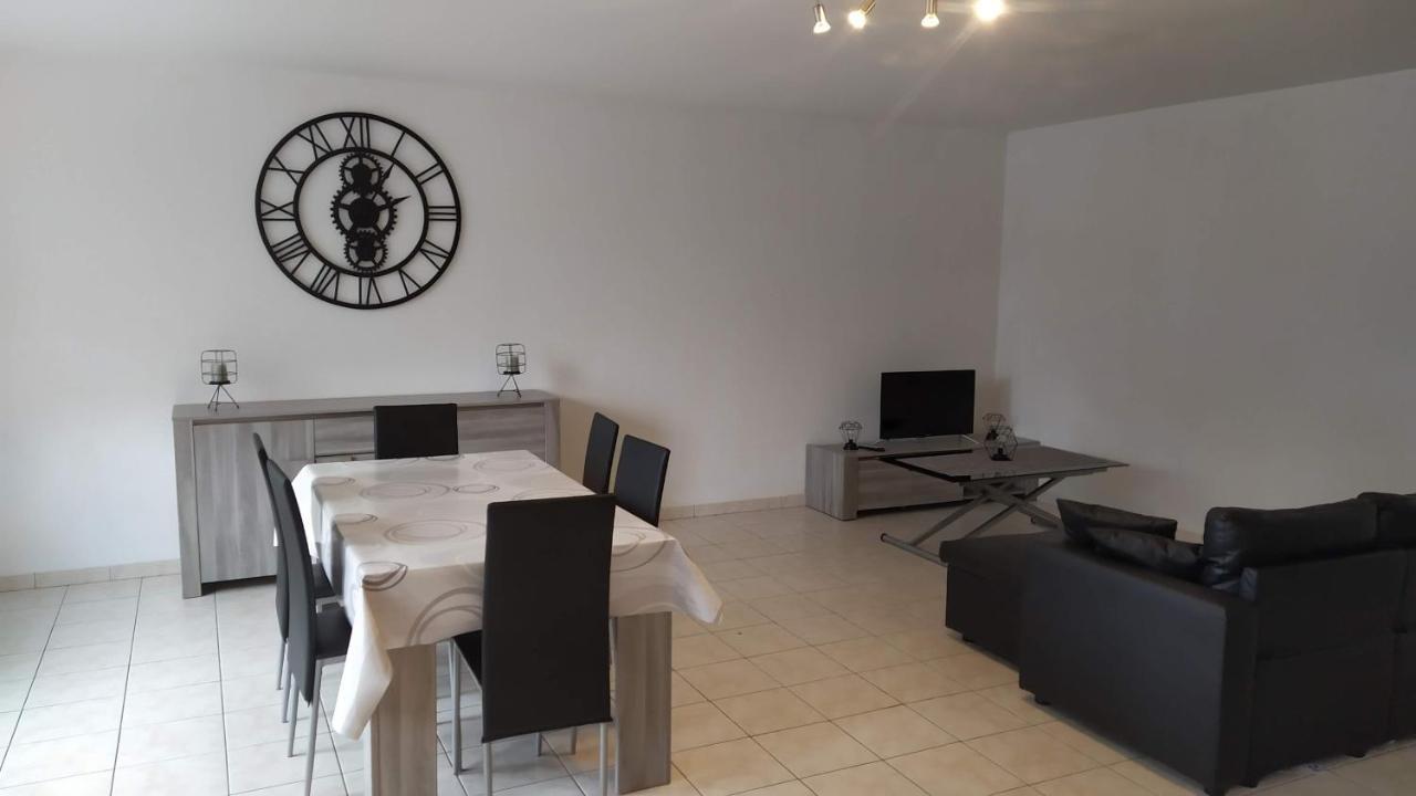 Jolie Maison Proche Mont St Michel Et Saint Malo Holiday home Le Vivier-sur-Mer