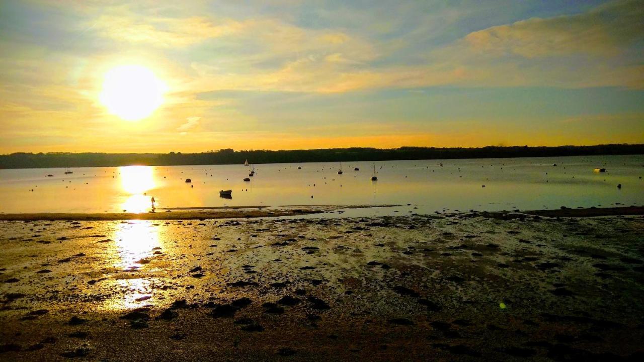 Holiday home Jolie Maison Proche Mont St Michel Et Saint Malo Le Vivier-sur-Mer